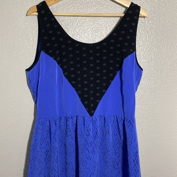 Attention Blue Mini Dress - Picture 3 of 8